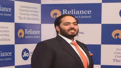 Mukesh and Nita Ambani's Youngest Son Anant Ambani Appointed Whole-Time Director of Reliance Industries Board