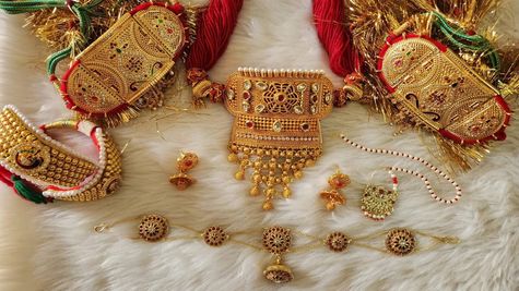 Gold Rates Today, May 15: Big Crash Seen In 24K, 22K, 18K Gold Prices In Delhi & Mumbai; How Much You Pay?
