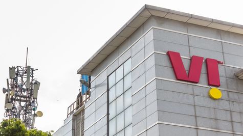 Vodafone Idea Q4 Results 2025: Loss Narrows to Rs 7,166 Cr, Revenue Up 3.8%, ARPU, Fundraise & VI 5G Roll Out