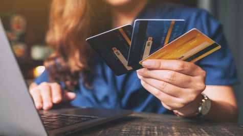 Grocery Shopping? Here Are 5 Credit Cards That Can Help You Save Big On Bills