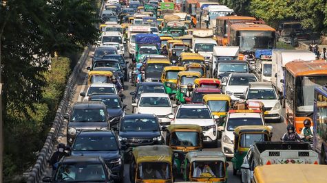 Big Relief for Vehicle Owners! Delhi’s Fuel Ban on Older Cars Delayed Till November, These NCR Cities Included