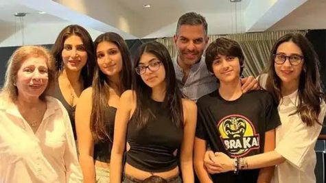 Sona Blw Inheritance Battle Reaches Court! Karishma Kapoor’s Kids Allege Father Sunjay's Will ‘Forged’