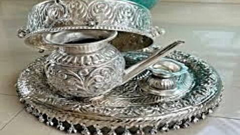 Silver Rate in India on Fire a Day Before Karwa Chauth; MCX Silver Price Today Falls on Profit Booking