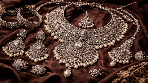 Silver Rate In India Crashes After 6-Day Rally Of Rs 46,000: Will Silver Price Fall Or Rise Ahead?