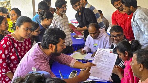 Yuvasathi 2026 Application In West Bengal: Online Vs. Offline - Secrets Nobody’s Told You!