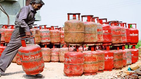 LPG Prices Today: Check 14.2KG, 19KG LPG Prices In Uttar Pradesh, Maharashtra, Other States & Cities