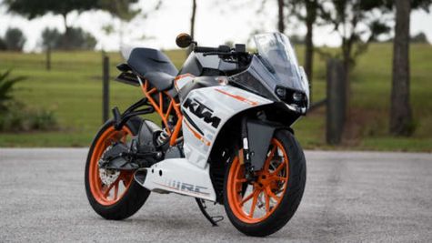 Bajaj Auto Share Price Today Nears 52-Week High On Strong Q1 Result | Buy, Sell or Hold? Check Target Price