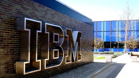 IBM Share Price Crashes 24% After Missing Revenue Estimates; Infosys, Wipro ADR Falls 8%, Hit by Tech Sell-Off