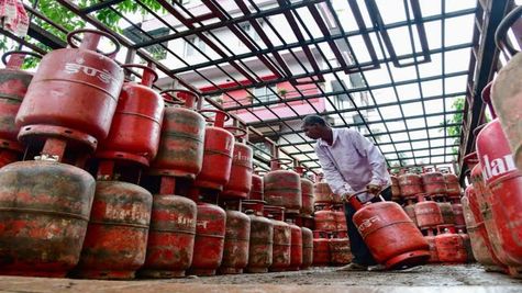 Gas Cylinder Price Changes From September 1: Will 14.2Kg & 19 Kg LPG Prices Rise Or Fall Next Month?