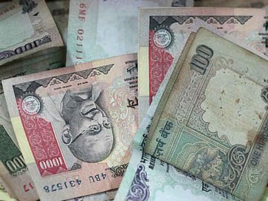 ജനങ്ങള്‍ക്ക് ആശ്വാസം; പഴയ നോട്ടുകള്‍ 24 വരെ ഉപയോഗിക്കാം