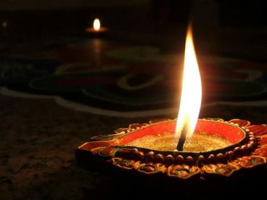 ദീപാവലി 2020: എന്താണ് മുഹൂർത്ത വ്യാപാരം? ഓഹരി വിപണിയിലെ മുഹൂർത്ത വ്യാപാര സമയം എപ്പോൾ?