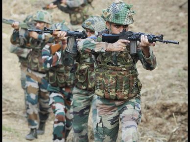 ഭാരത് കെ വീർ; വീരമൃത്യു വരിക്കുന്ന സൈനികരുടെ കുടുംബങ്ങൾക്ക് സാമ്പത്തിക സഹായം നൽകാം വീരമൃത്യ