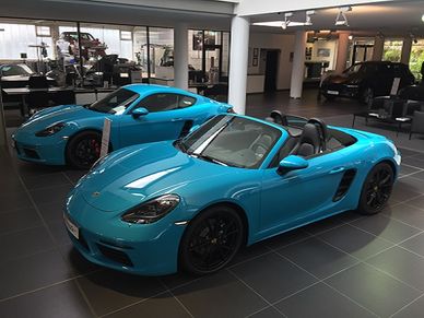 പോര്‍ഷെ കാറിന്റെ ഇഷ്ട നമ്പറിനായി മലയാളി മുടക്കിയത് ലക്ഷങ്ങൾ