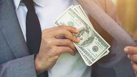 ലോകത്തിലെ ഏറ്റവും ധനികരായ 22 പുരുഷന്മാർക്ക് ആഫ്രിക്കയിലെ മുഴുവൻ സ്ത്രീകളേക്കാളും സമ്പത്ത്