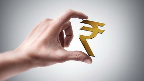 രൂപയുടെ മൂല്യം കുത്തനെ ഇടിയുന്നു, 52 ആഴ്ച്ചകളിലെ ഏറ്റവും വലിയ കുറവ്