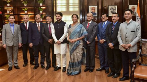 ബജറ്റ് 2021: 50ലധികം ഇനങ്ങളുടെ ഇറക്കുമതി തീരുവ 5-10 ശതമാനം ഉയർത്താൻ സാധ്യത