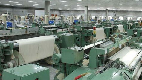 വസ്ത്ര നിര്‍മാണ മേഖല വന്‍ പ്രതിസന്ധിയിലേക്ക്...അടുത്തത് പിരിച്ചുവിടലുകള്‍; കാരണം കൊവിഡ്