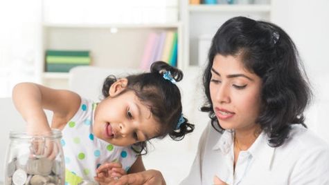 മികച്ച നിക്ഷേപകരായി വളരാന്‍ നിങ്ങളുടെ കുട്ടികളെ എങ്ങനെ തയ്യാറാക്കാം?