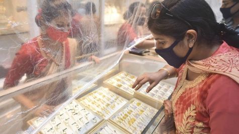 സ്വര്‍ണവില 'കത്തിക്കയറുന്നു'; അറിയാം ഇന്നത്തെ സ്വര്‍ണം, വെള്ളി നിരക്കുകള്‍