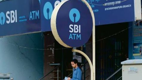 ബാങ്ക് അക്കൗണ്ടില്‍ നിന്ന് മാസത്തില്‍ ചാര്‍ജ് പിടിക്കുന്നുണ്ടോ? എടിഎം ഇടപാട് പരിധികളറിയാം