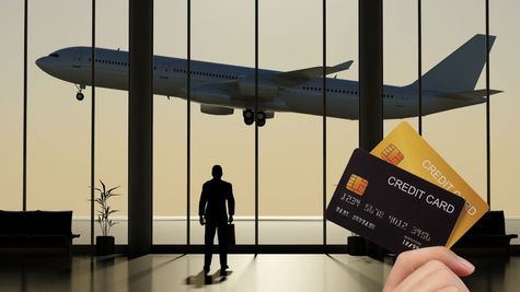 വിമാന യാത്രക്കാർ ശ്രദ്ധിക്കുക; ജനുവരി മുതൽ ഈ ബാങ്ക് കാർഡുകളുടെ സൗജന്യ ലോഞ്ച് സേവനങ്ങളിൽ മാറ്റം