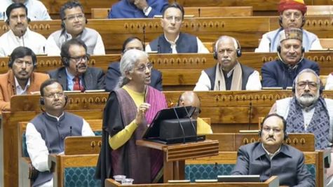 കേന്ദ്ര ബജറ്റ് 2026: സാധാരണക്കാർക്ക് നേട്ടമാകുന്ന പ്രഖ്യാപനങ്ങൾ, പ്രതീക്ഷ ഈ കാര്യങ്ങളിൽ മാത്രം