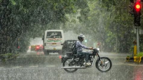 മഴ പെയ്യാൻ സാധ്യത, കുട കയ്യിൽ കരുതാം; ഈ ജില്ലകളിൽ ഗ്രീൻ അലേർട്ട്, ശ്രദ്ധിക്കേണ്ട കാര്യങ്ങൾ ഇവയാണ്