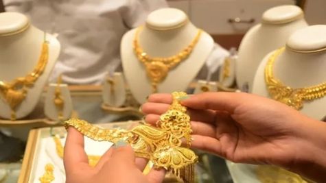 Gold Rate Live: പിടി താരാതെ സംസ്ഥാനത്തെ സ്വർണവില, ഇന്നും വിലയിൽ മാറ്റം, പവന്‍റെ വില അറിയാം