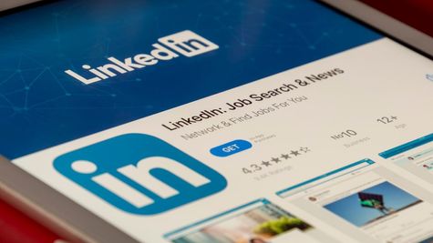 LinkedIn News: లింక్డ్‌ఇన్ సహ వ్యవస్థాపకుని హాట్ కామెంట్స్.. '9 to 5' పనివేళలకు కౌంట్‌డౌన్ స్టార్ట్