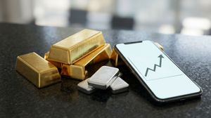 सोने के भाव में आज बड़ा बदलाव, जानें ताजा रेट