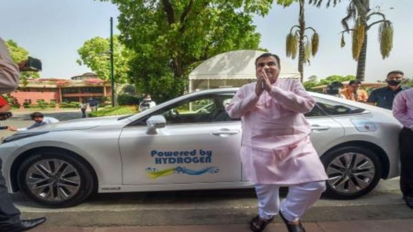 Hydrogen Fuel Trial: E20 विवाद के बीच भारत का नया कदम, 10 रूटों पर हाइड्रोजन वाहनों की टेस्टिंग शुरू?