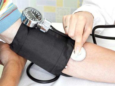 स्वास्थ्य बीमा लेते वक्त बरतें यह सावधानियां