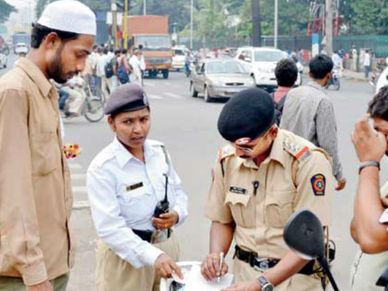 वाहन चालकों ने 10.4 करोड़ रुपए भरे यातायात उल्‍लंघन मात्र के लिए 
