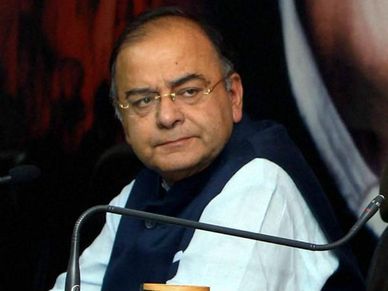 सहकारी बैंकों को नहीं मिलेगी टैक्स में छूट: वित्तमंत्री