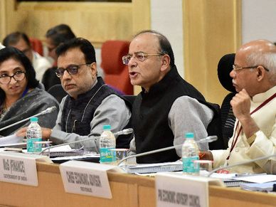 ₹1 लाख करोड़ तक पहुंच सकता है GST राजस्व