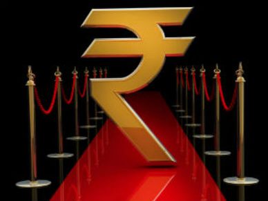 रुपया, डॉलर के मुकाबले 33 पैसे की मजबूती के साथ 73.80 पर