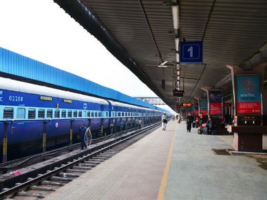आज से शुरू हो रही रेलवे की श्री रामायण एक्‍सप्रेस इन स्‍टेशनों से होकर जाएगी 