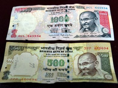 नोटबंदी नहीं होती तो चौपट हो जाती अर्थव्‍यवस्‍था: गुरुमूर्ति