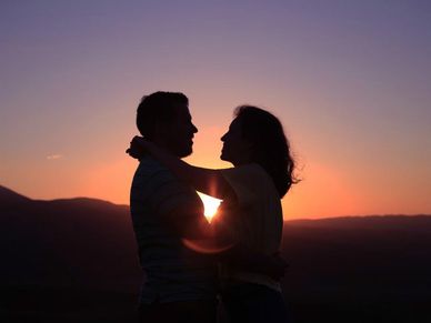 दो कंपनियों ने शुरू की Dating Leave, महिला कर्मचारियों को मिलेगा फायदा