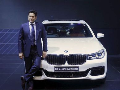 Sachin Tendulkar : ये हैं उनकी प्रिय 7 महंगी कारें 