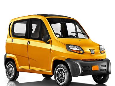 Bajaj Qute लांच, जानें 2.5 लाख की कार में क्या क्या है