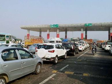 हाइवे पर पेट्रोल खरीदने के लिए फास्‍ट टैग का होगा इस्‍तेमाल