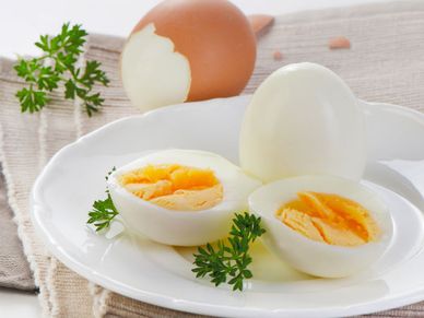 मुंबई के इस होटल ने 2 अंडों के लिए वसूले 1,700 रुपये