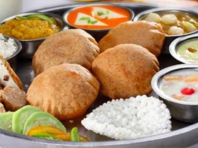 रेलवे इन स्टेशनों पर देगा 'व्रत का खाना', जानिये क्‍या है तैयारी 