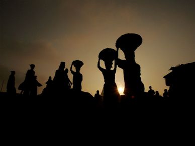 झटका : प्रमुख औद्योगिक क्षेत्रों का उत्पादन सितंबर में 5 फीसदी घटा
