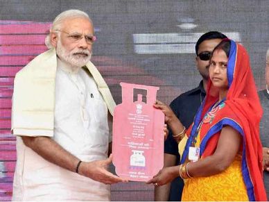 3 महीने तक मुफ्त मिलेगा LPG रसोई गैस सिलेंडर, सरकार का ऐलान 
