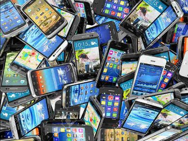 Lockdown में भी भारतीयों का मोबाइल क्रेज रहा बरकरार, जम कर हुई सेल्स