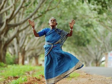 Mother's Day पर मां को ऐसे दें Gold का उपहार, बदल जाएगी उनकी जिंदगी