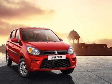 Maruti और Kwid : जानिए 3 लाख रु से कम कीमत वाली कारों के फीचर्स
