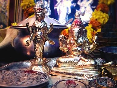 Diwali : ये हैं लक्ष्मी पूजा का शुभ मुहूर्त, जान लें फायदे में रहेंगे